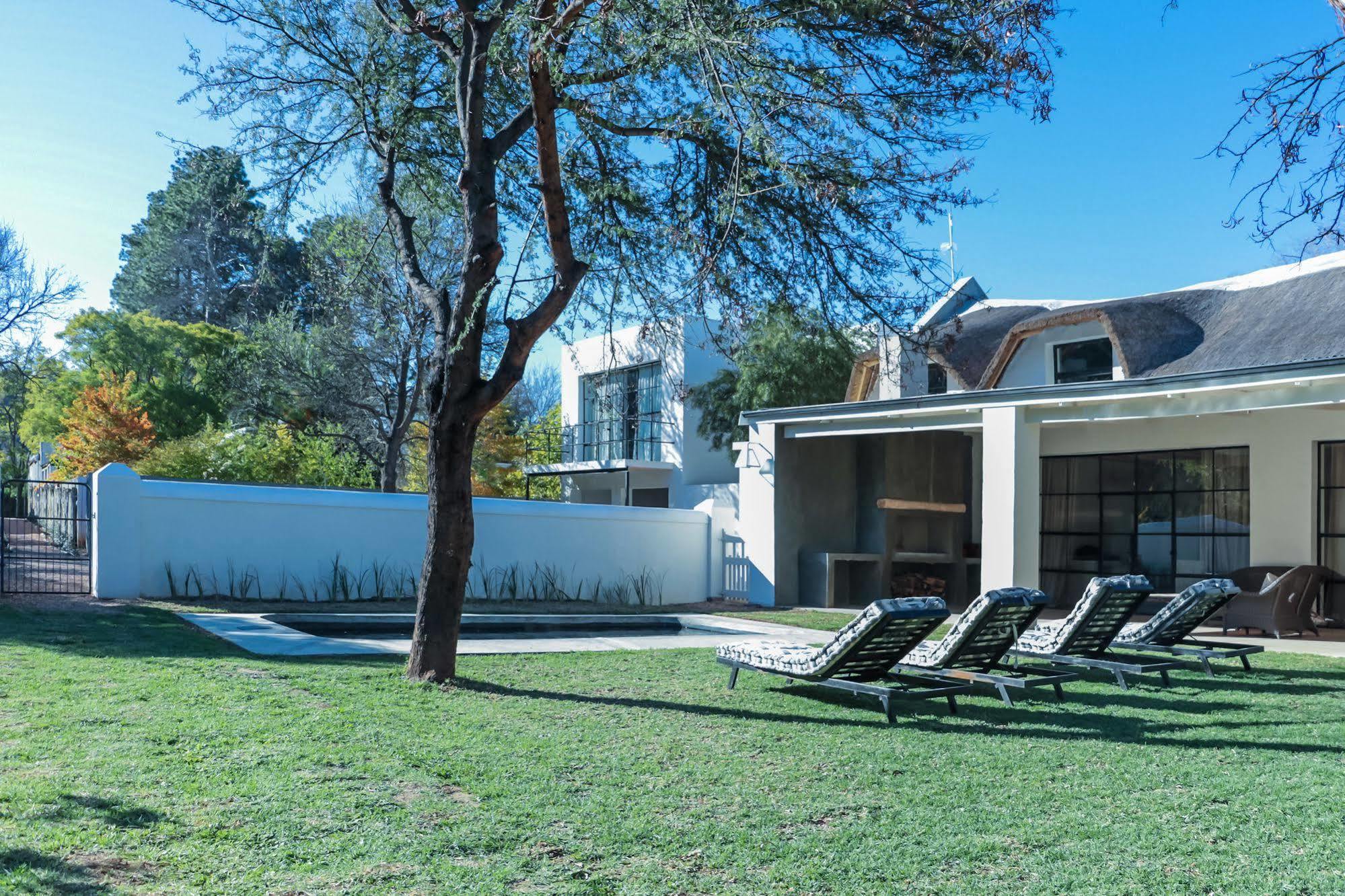 לינה וארוחת בוקר Graaff-Reinet The Whyte House מראה חיצוני תמונה